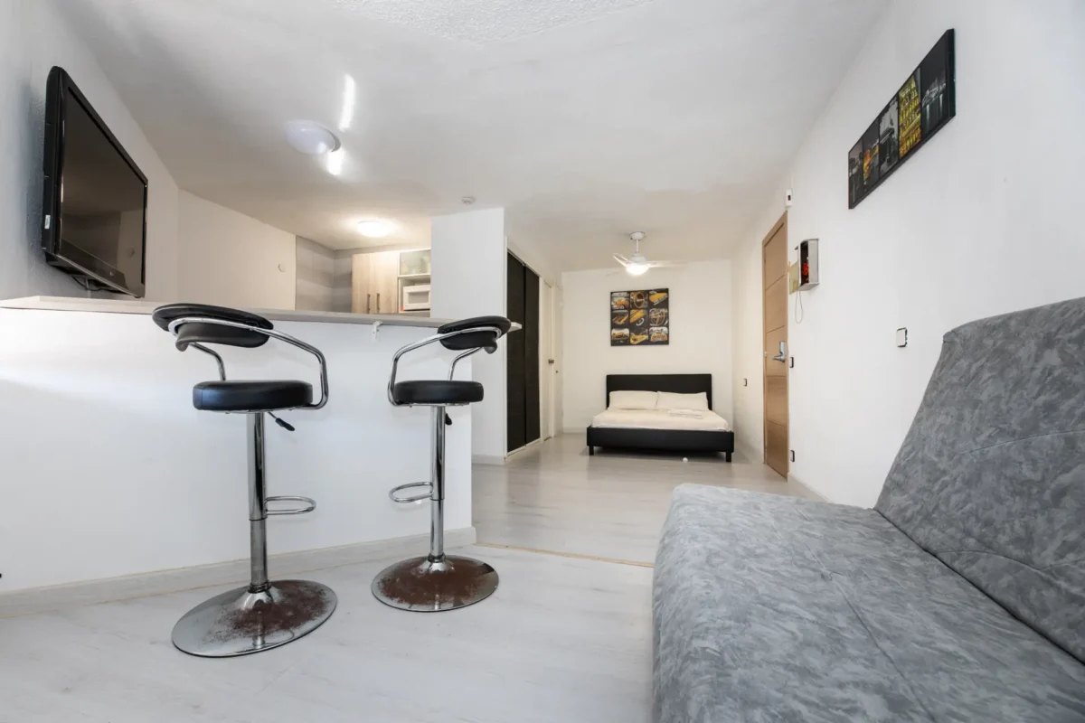 La Manga Rental Studio Well Arranged Modern Interior Spacious Feeling For Small Room Clean Bathroom Pool Close To Beaches