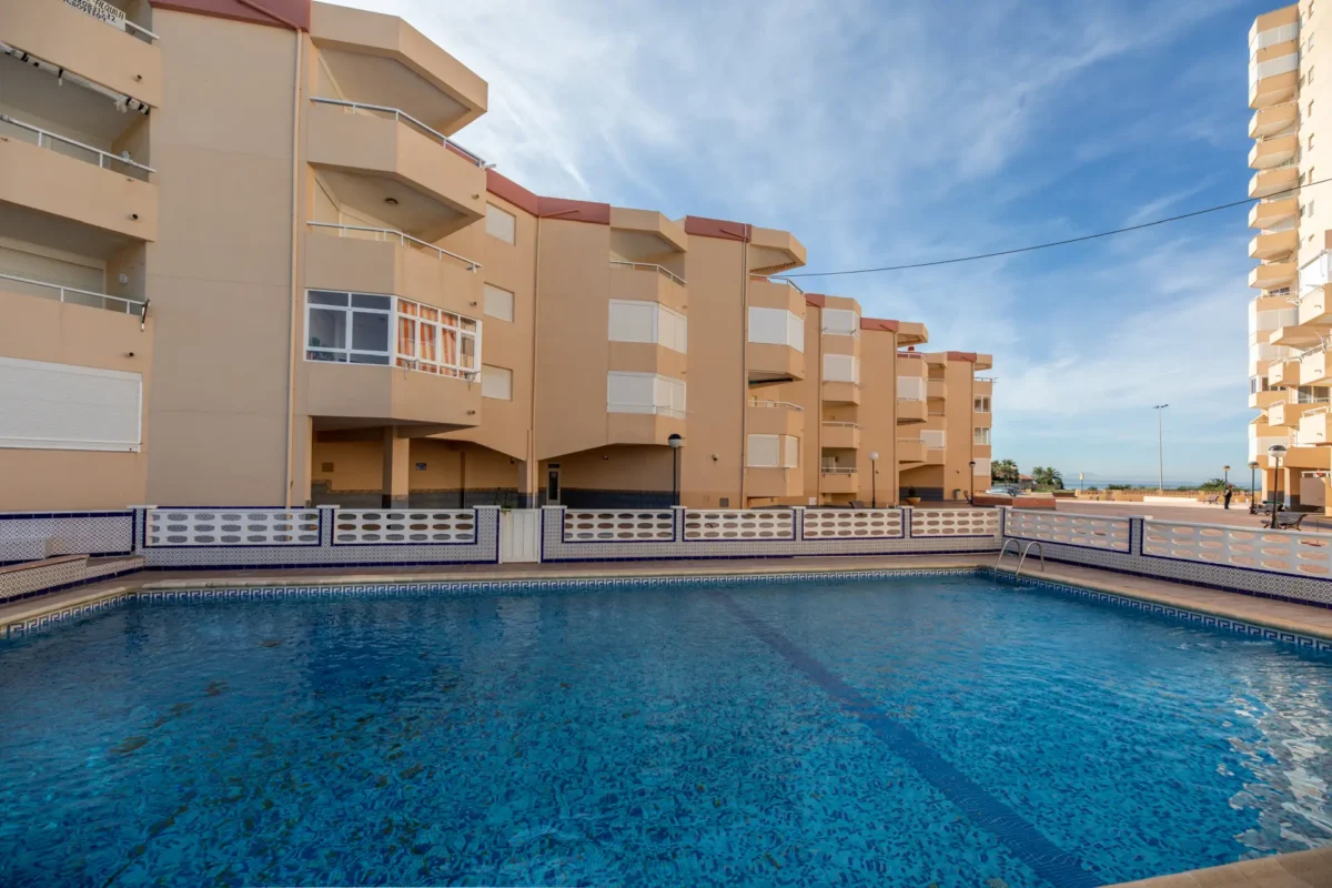 La Manga Studio Apartment Clean Warm Atmosphere Bright Soft Décor Relaxing Interior Pool Close By Easy Access To Both Seas