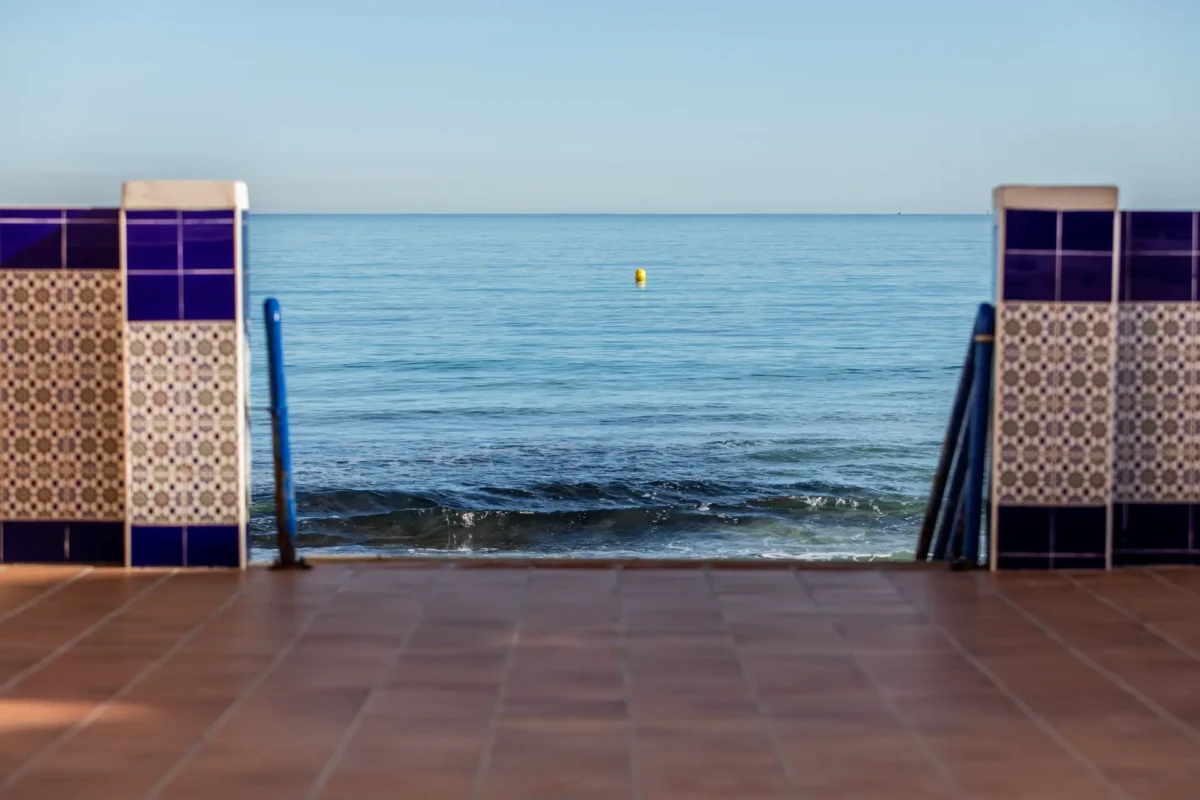 Simple And Modern La Manga Studio Room Layout Natural Light Quiet Space Bathroom Kitchen Corner Pool Downstairs Great Location